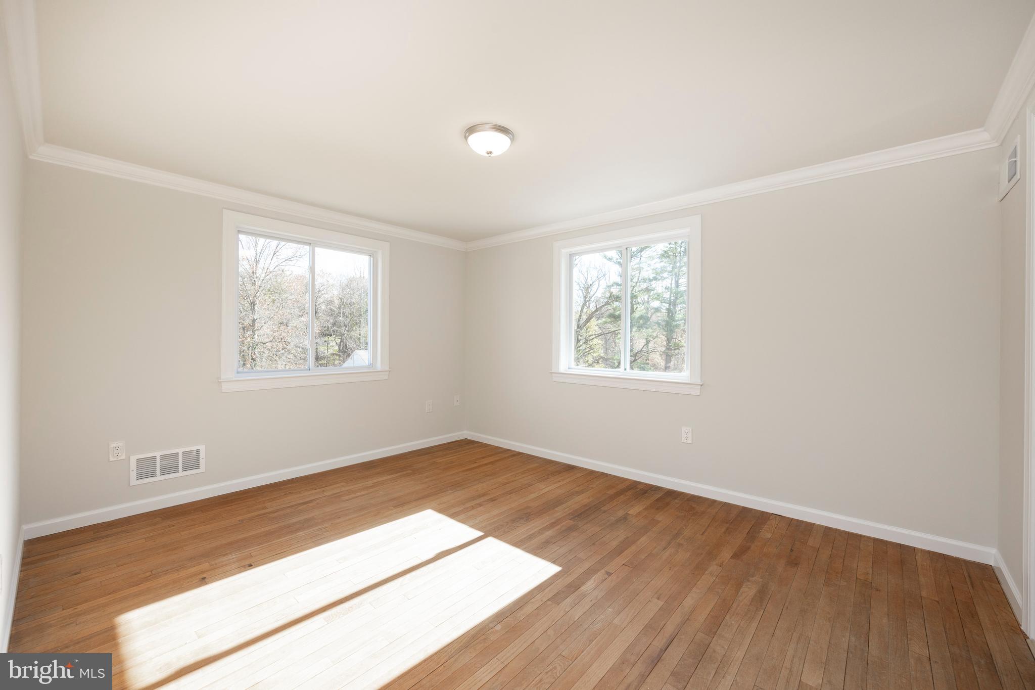 14 Cobblestone Dr
