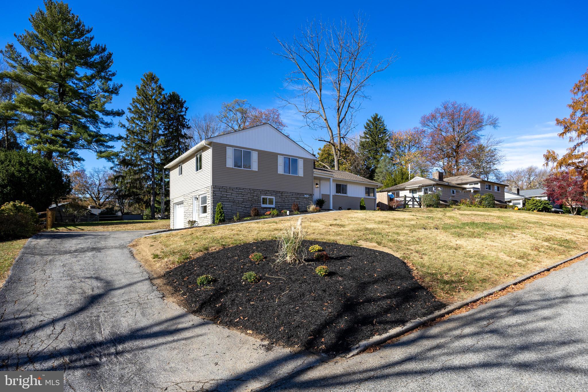 14 Cobblestone Dr