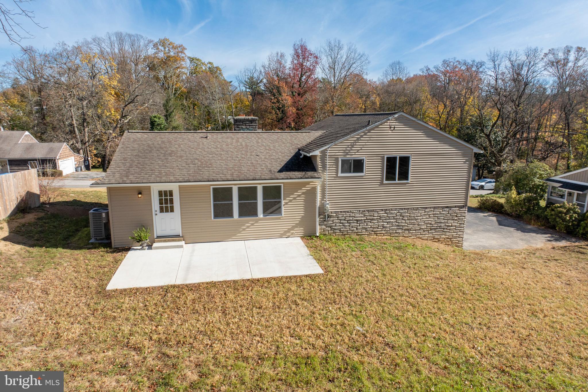 14 Cobblestone Dr