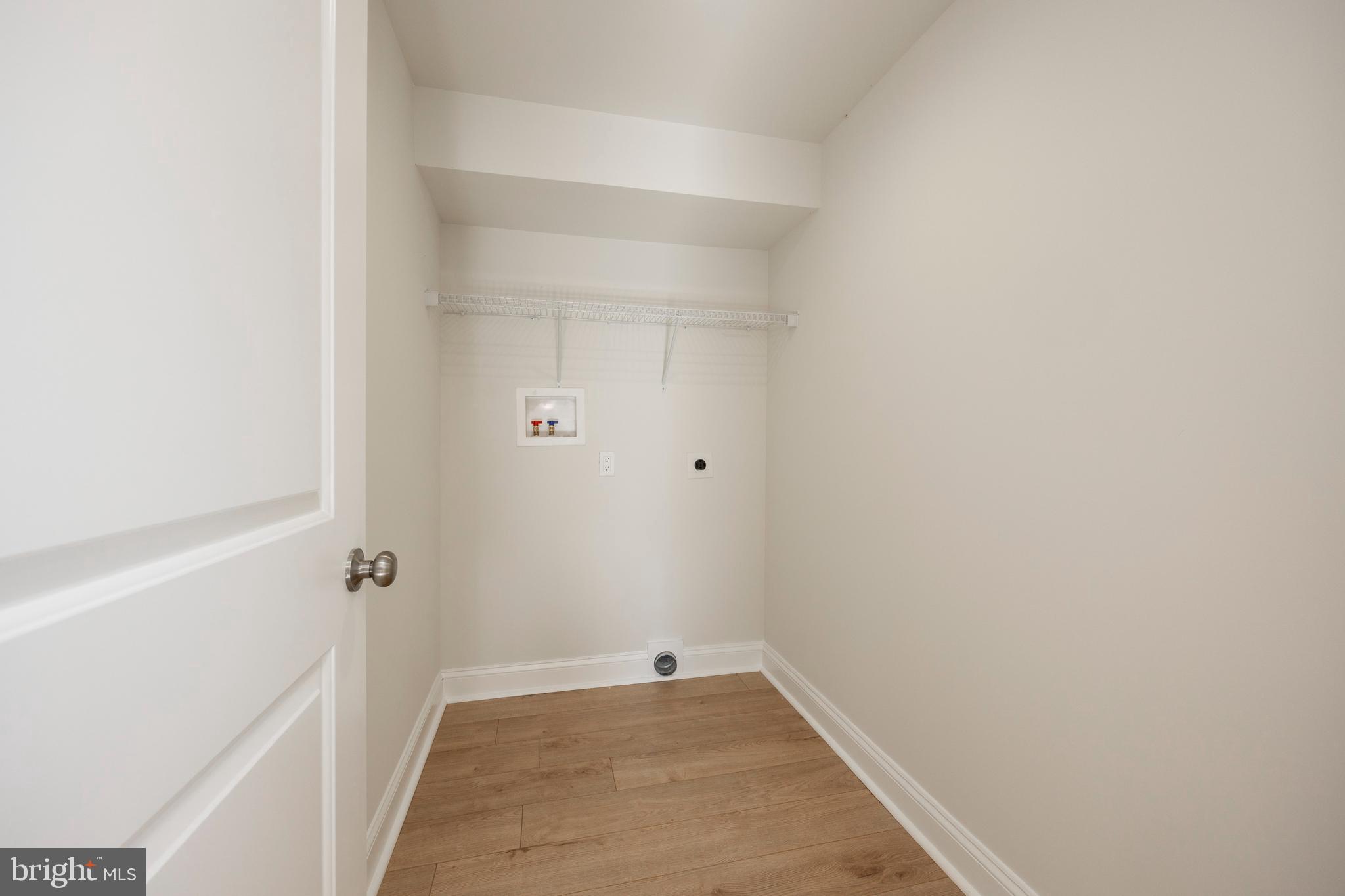 14 Cobblestone Dr
