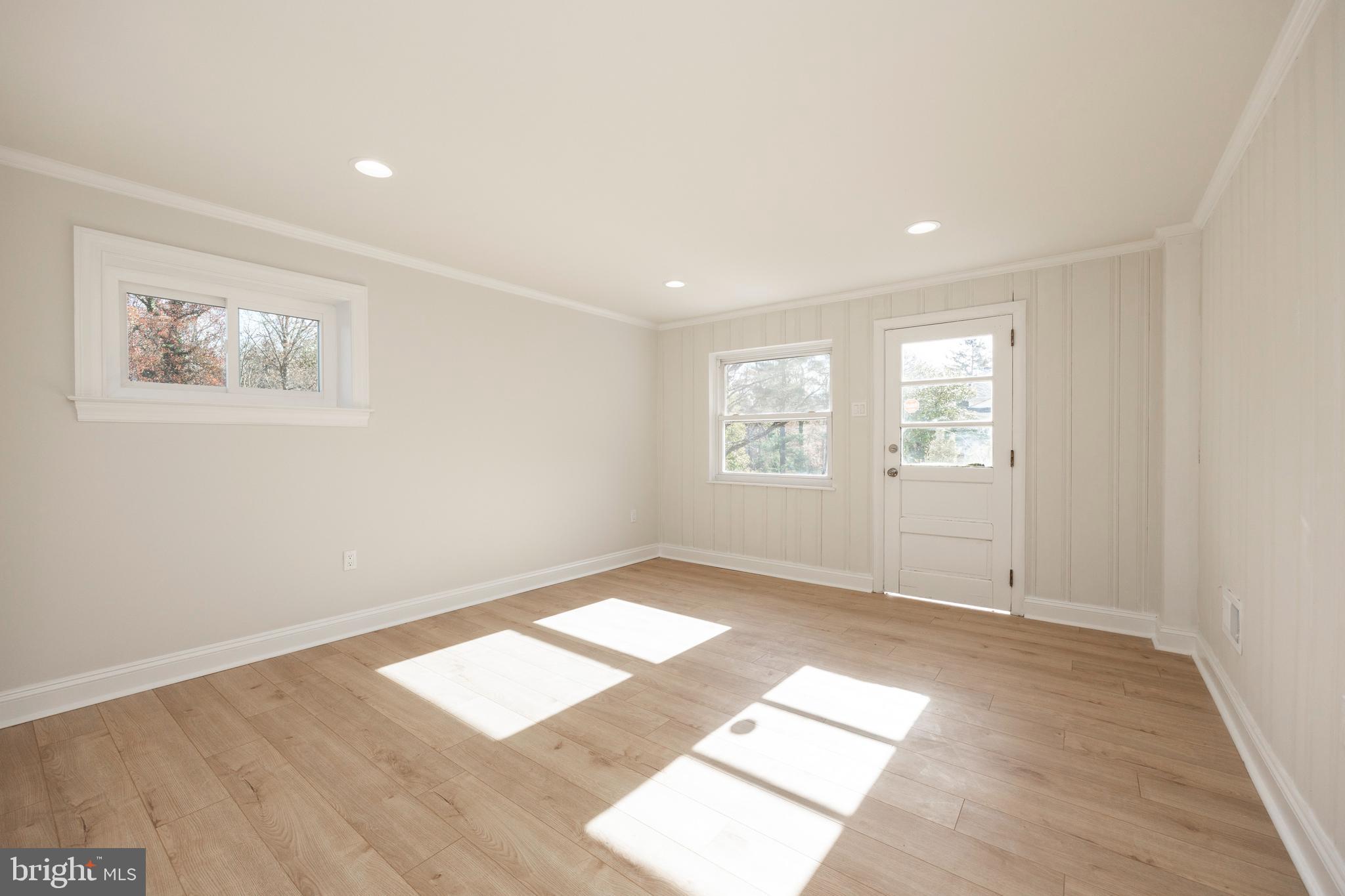 14 Cobblestone Dr