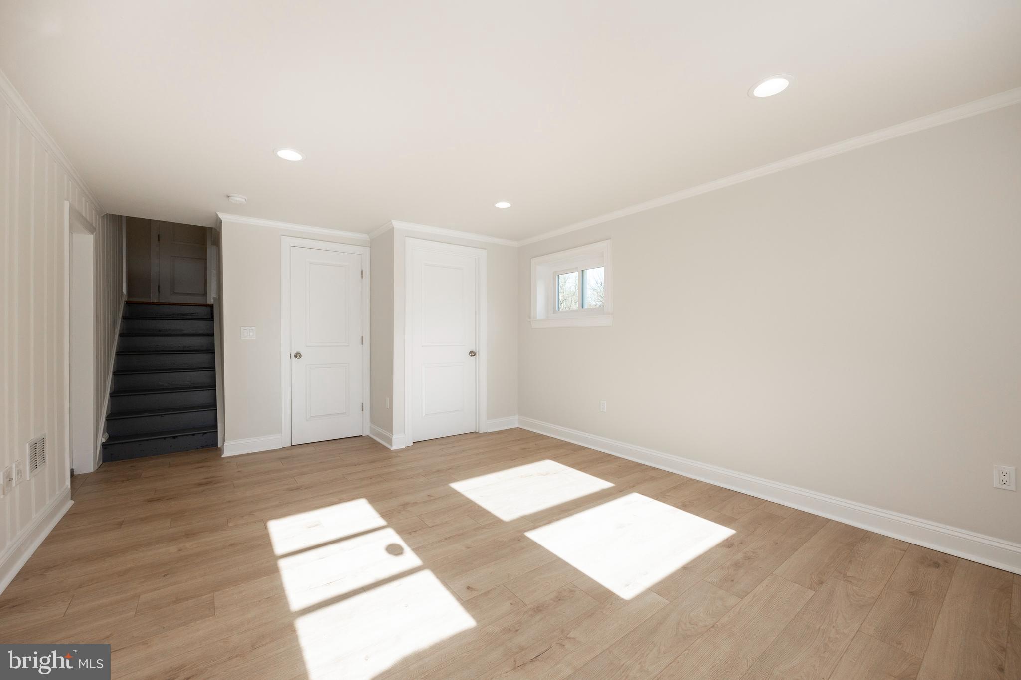 14 Cobblestone Dr