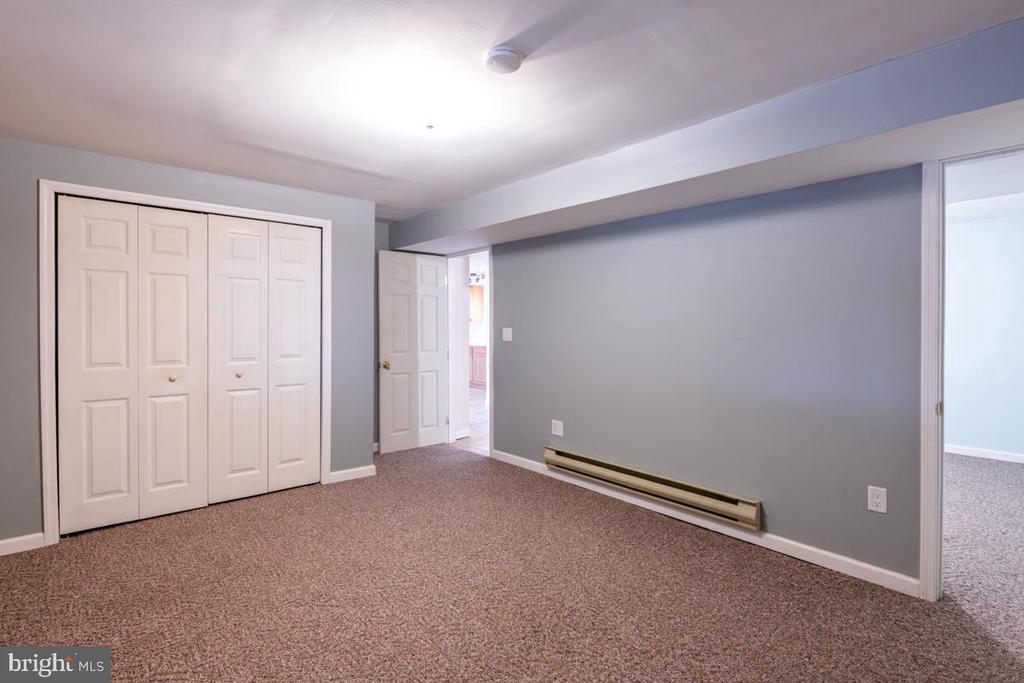 2412 Ridge Rd