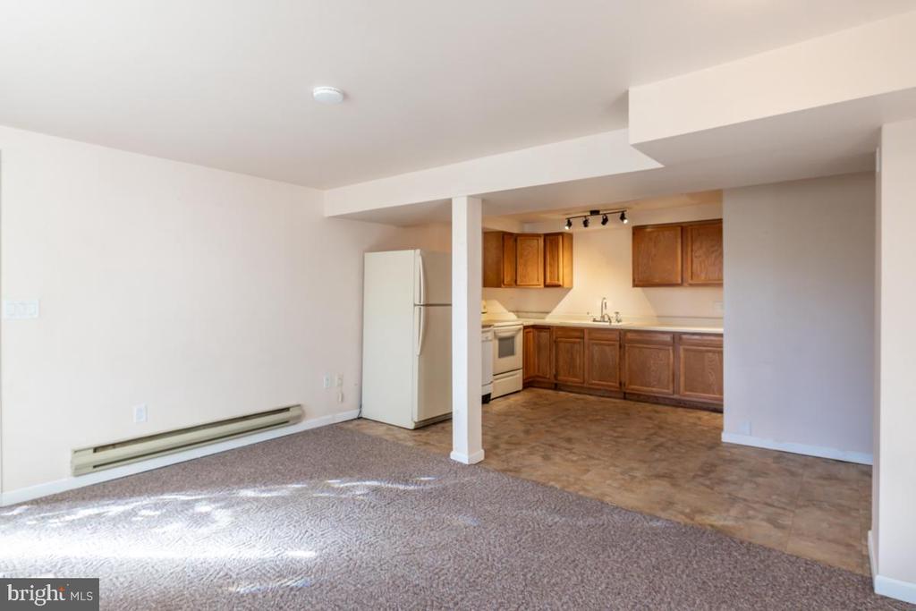 2412 Ridge Rd