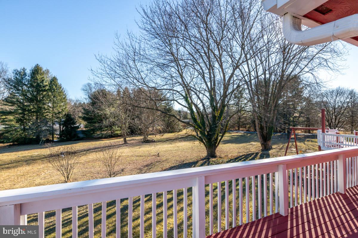 2412 Ridge Rd