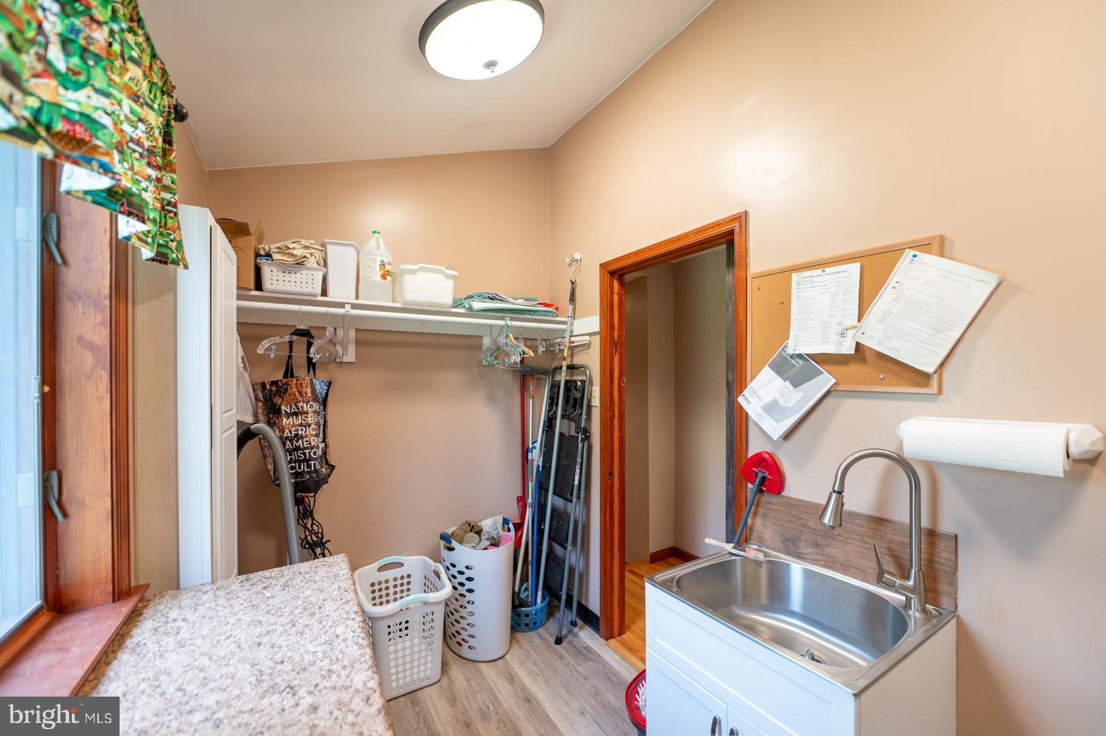 3702 Coventryville Rd