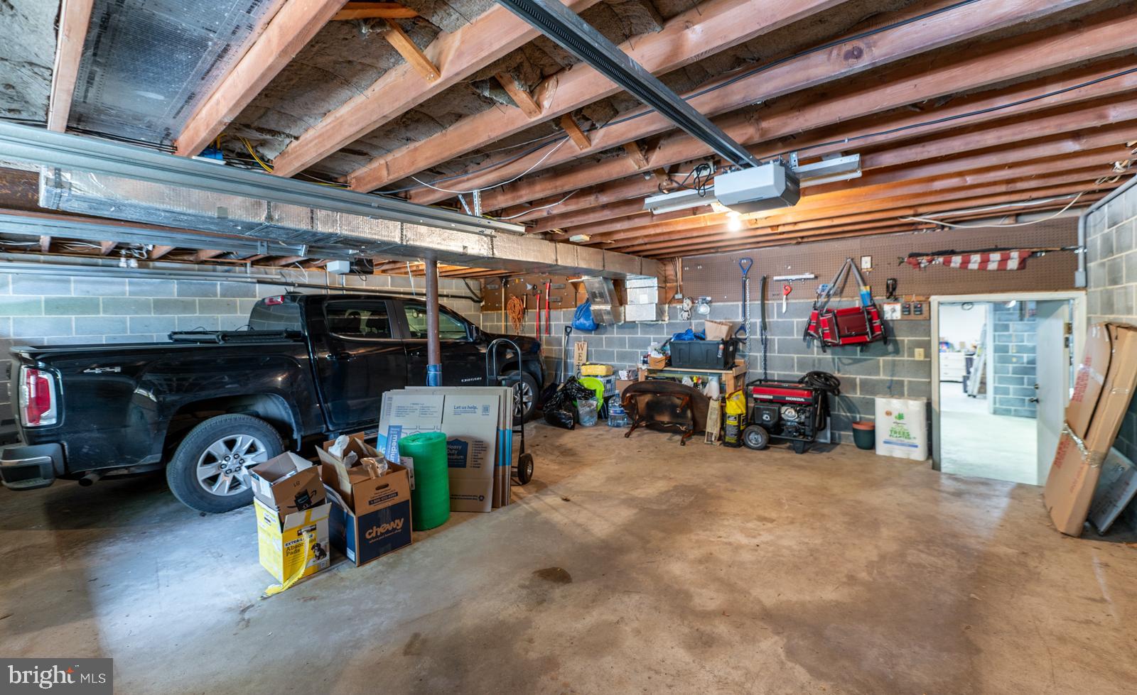 3702 Coventryville Rd