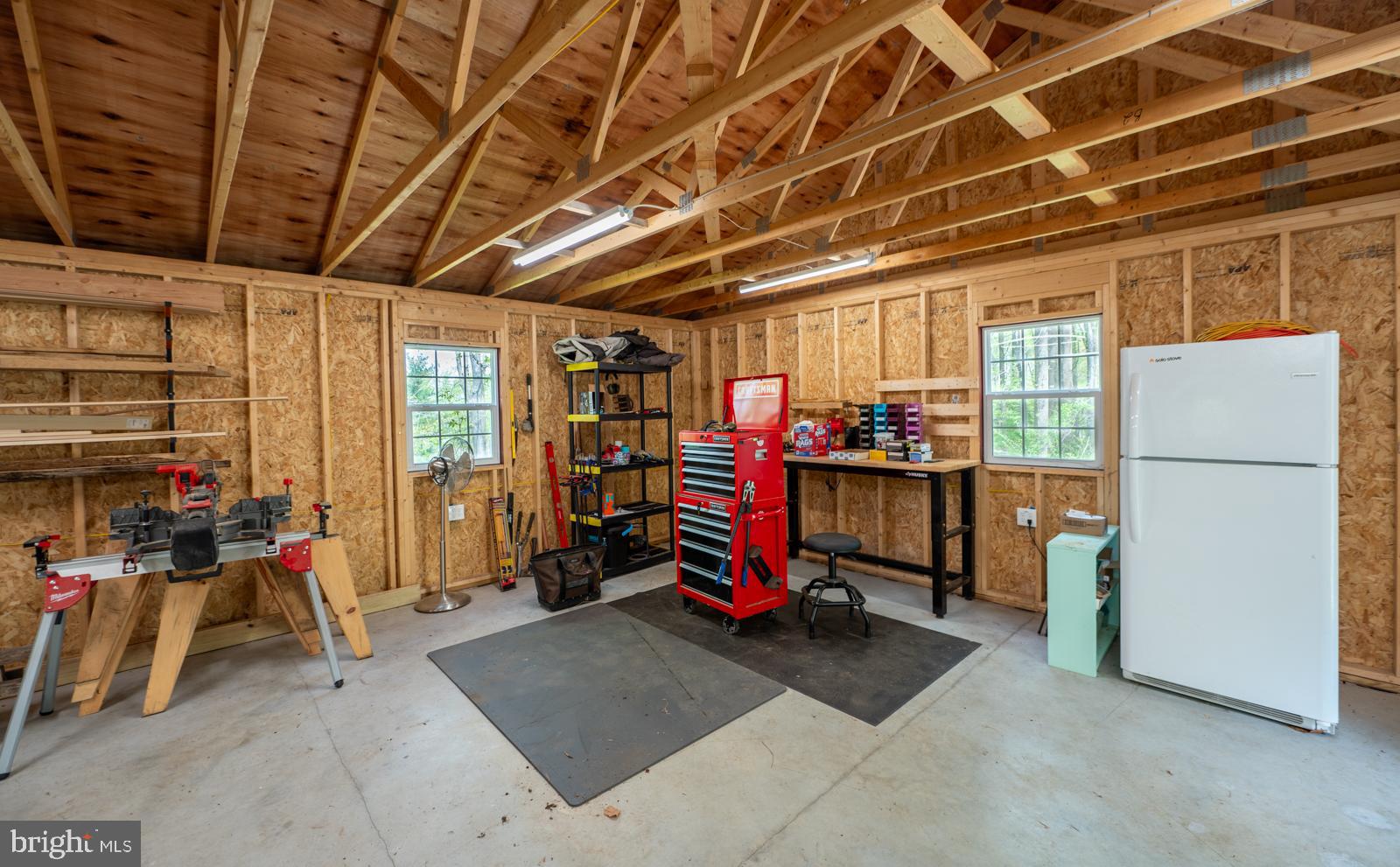 3702 Coventryville Rd