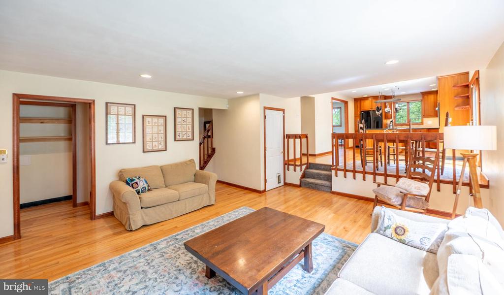 3702 Coventryville Rd