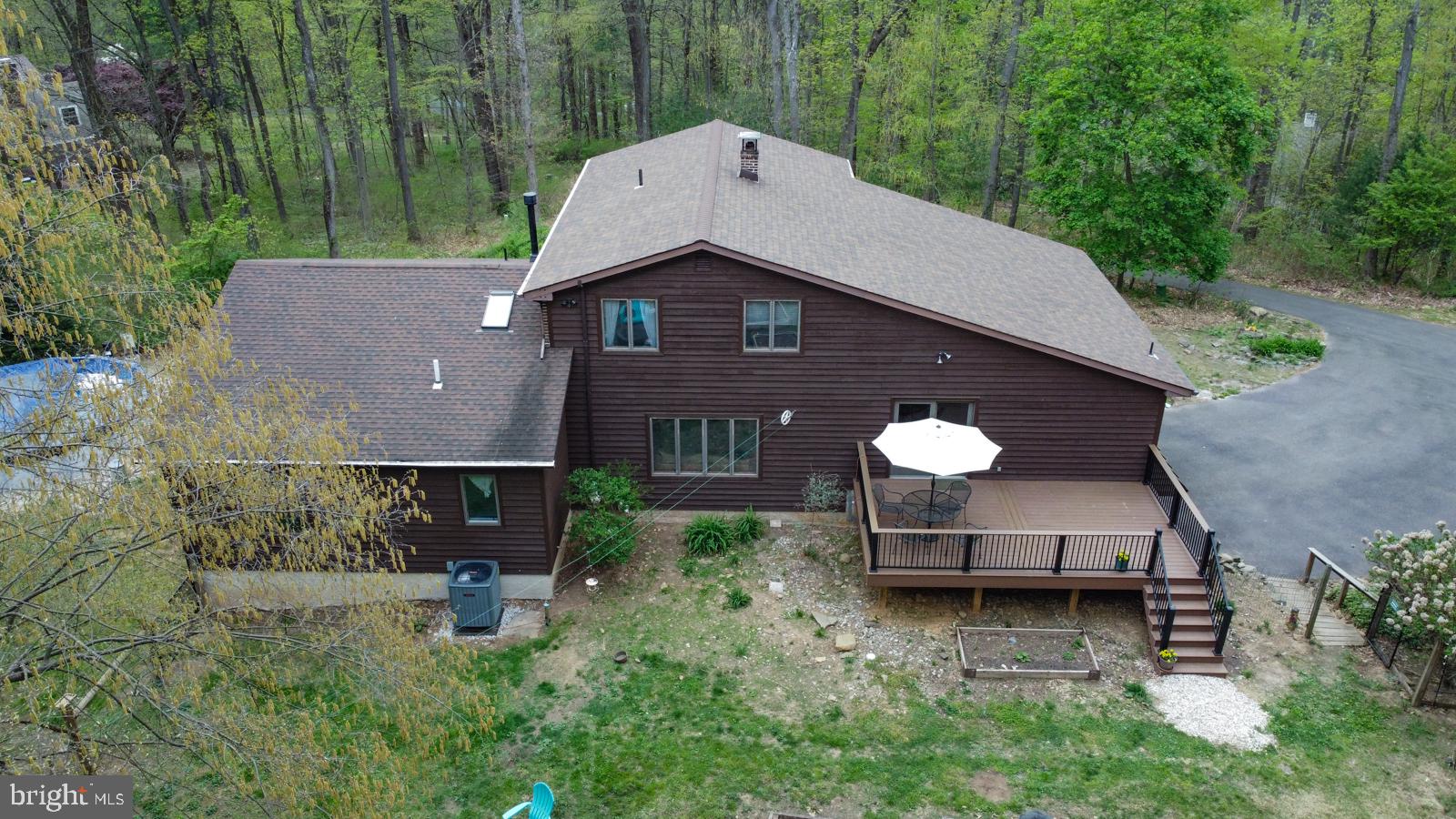 3702 Coventryville Rd