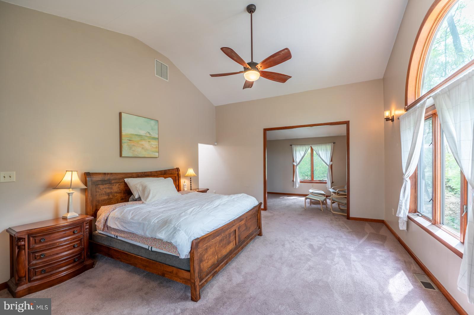 3702 Coventryville Rd