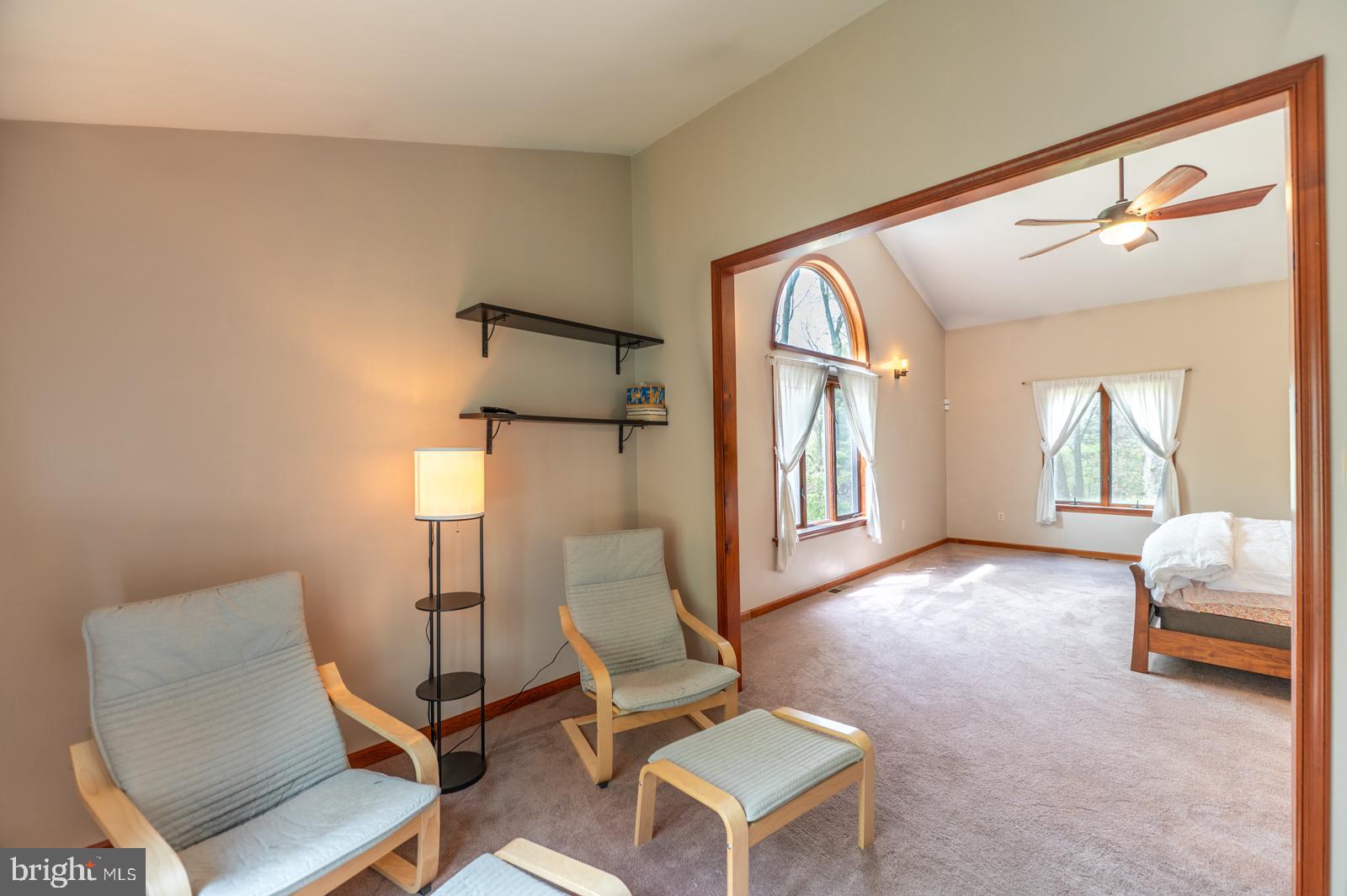 3702 Coventryville Rd