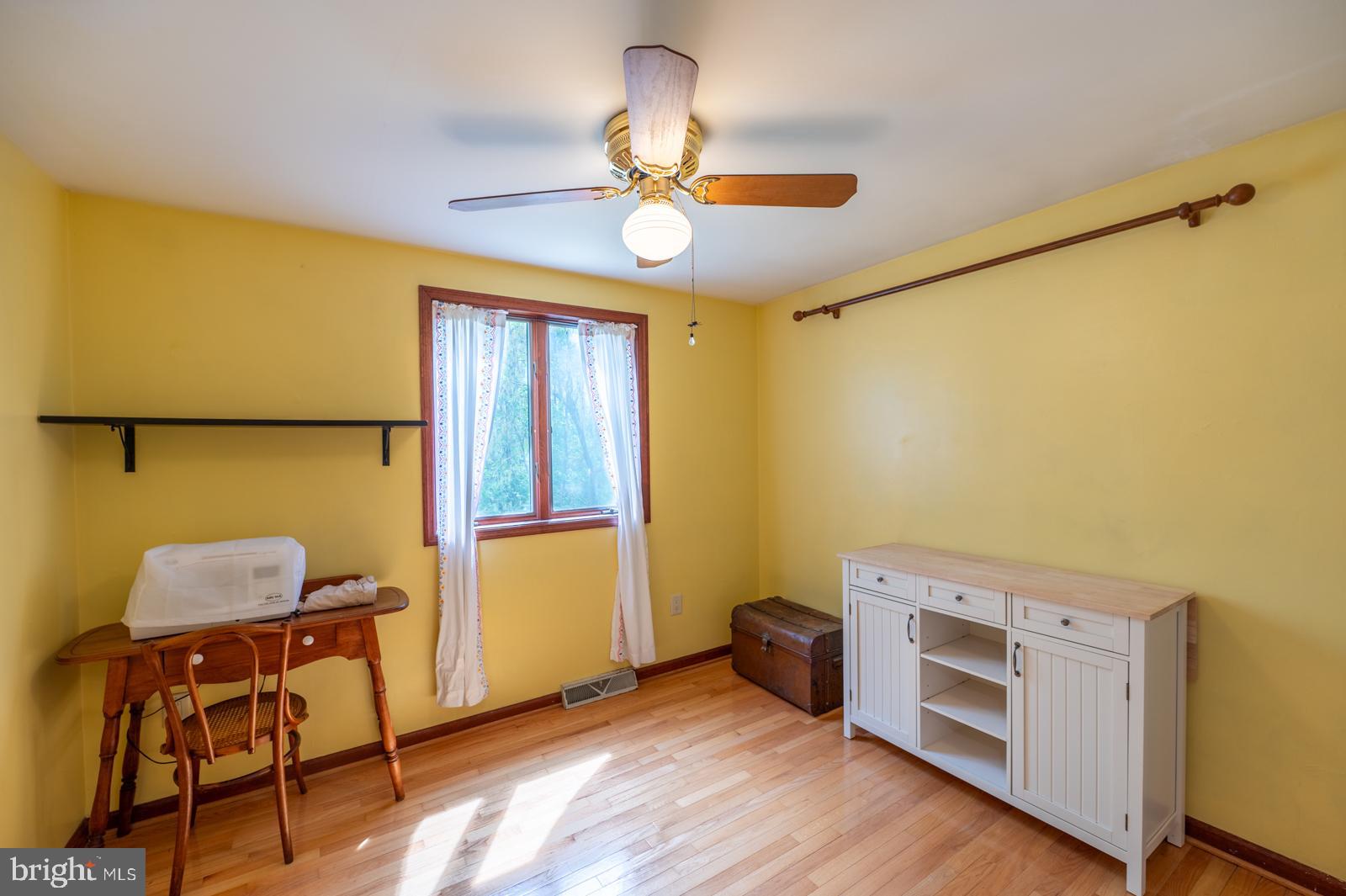 3702 Coventryville Rd