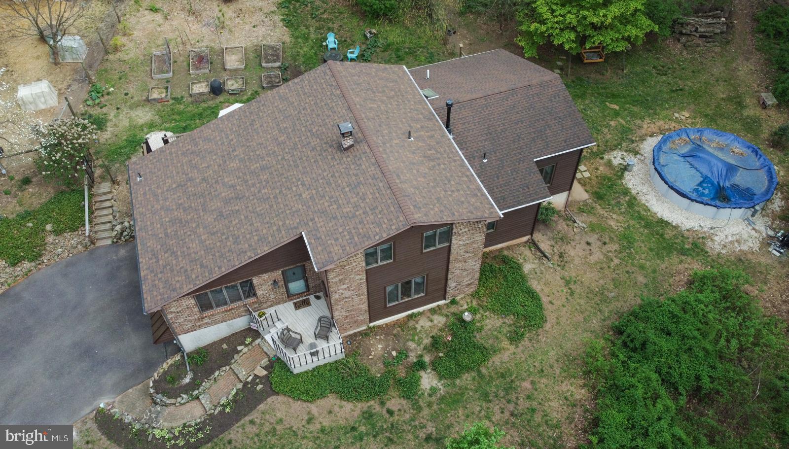 3702 Coventryville Rd