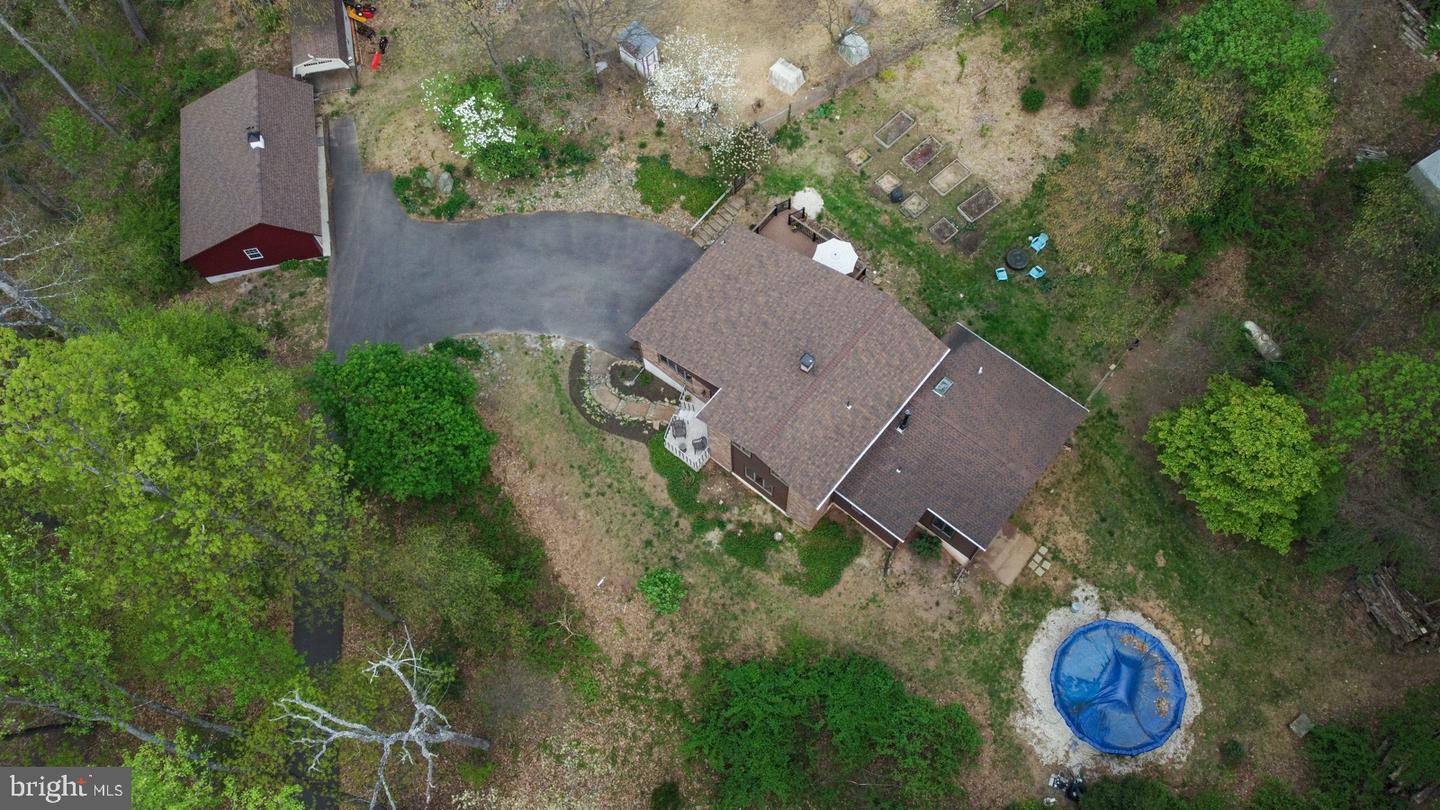 3702 Coventryville Rd