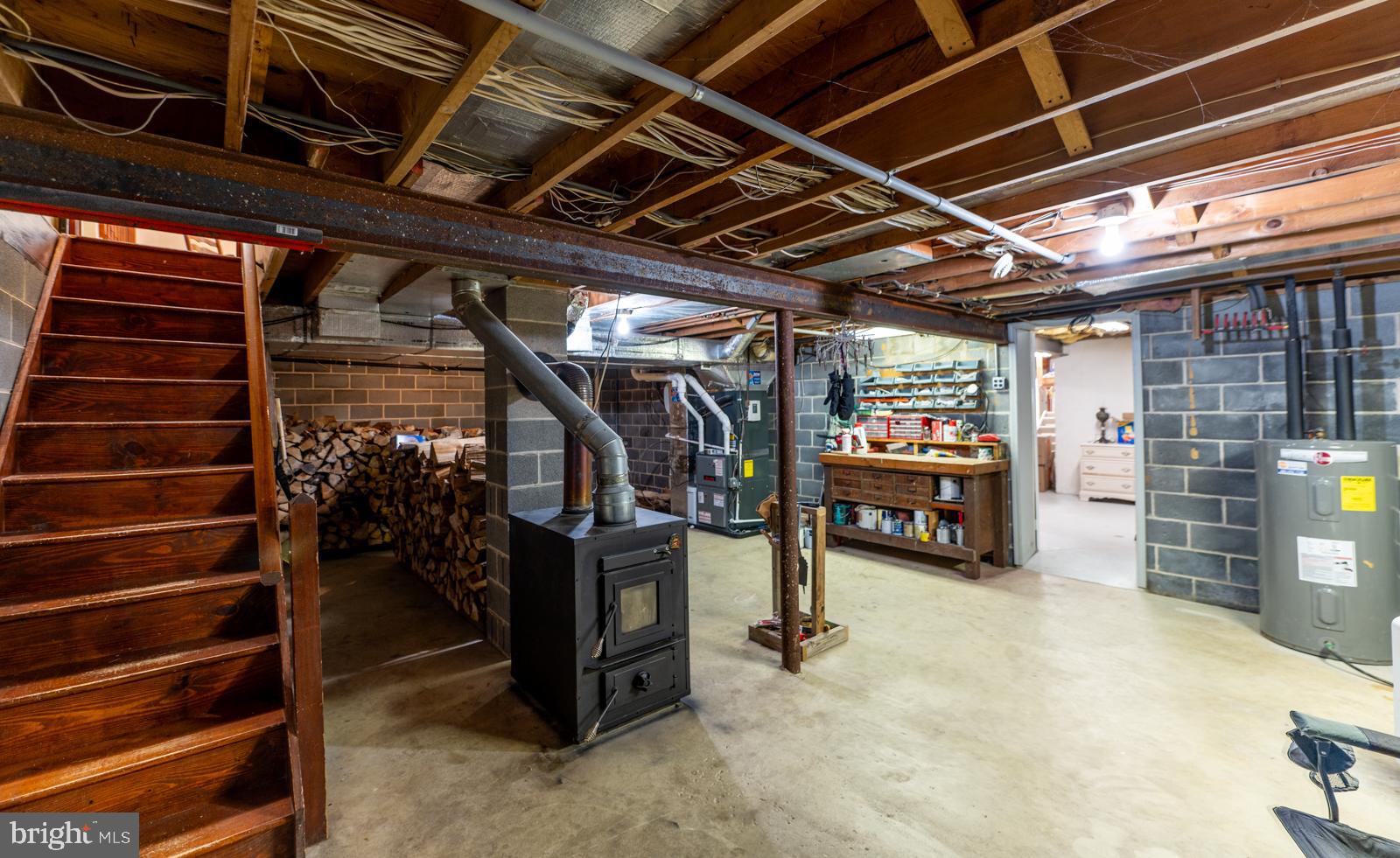 3702 Coventryville Rd