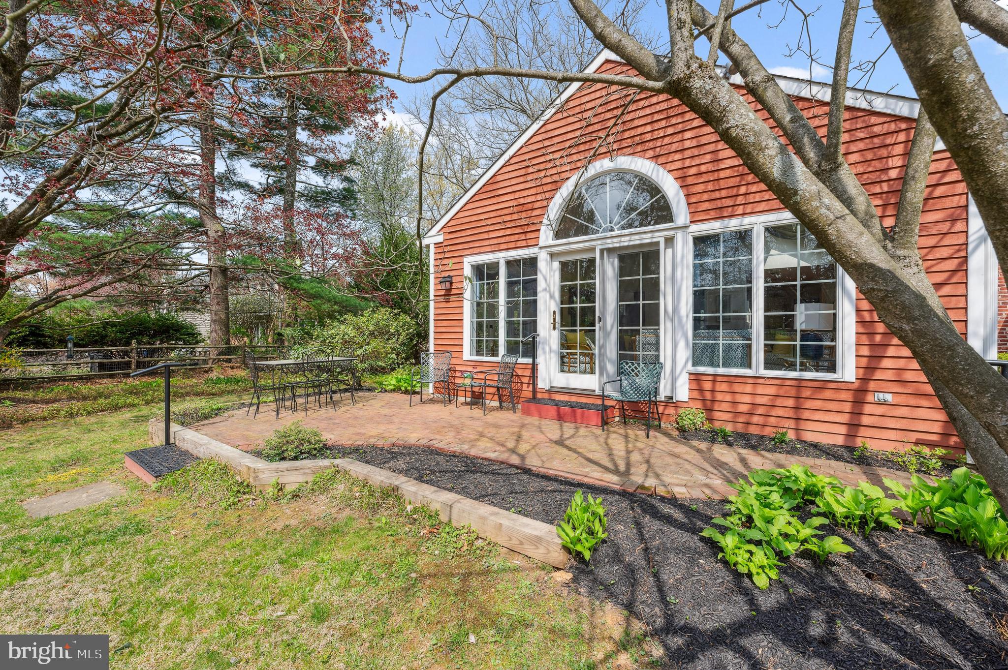 21 Clover Ln