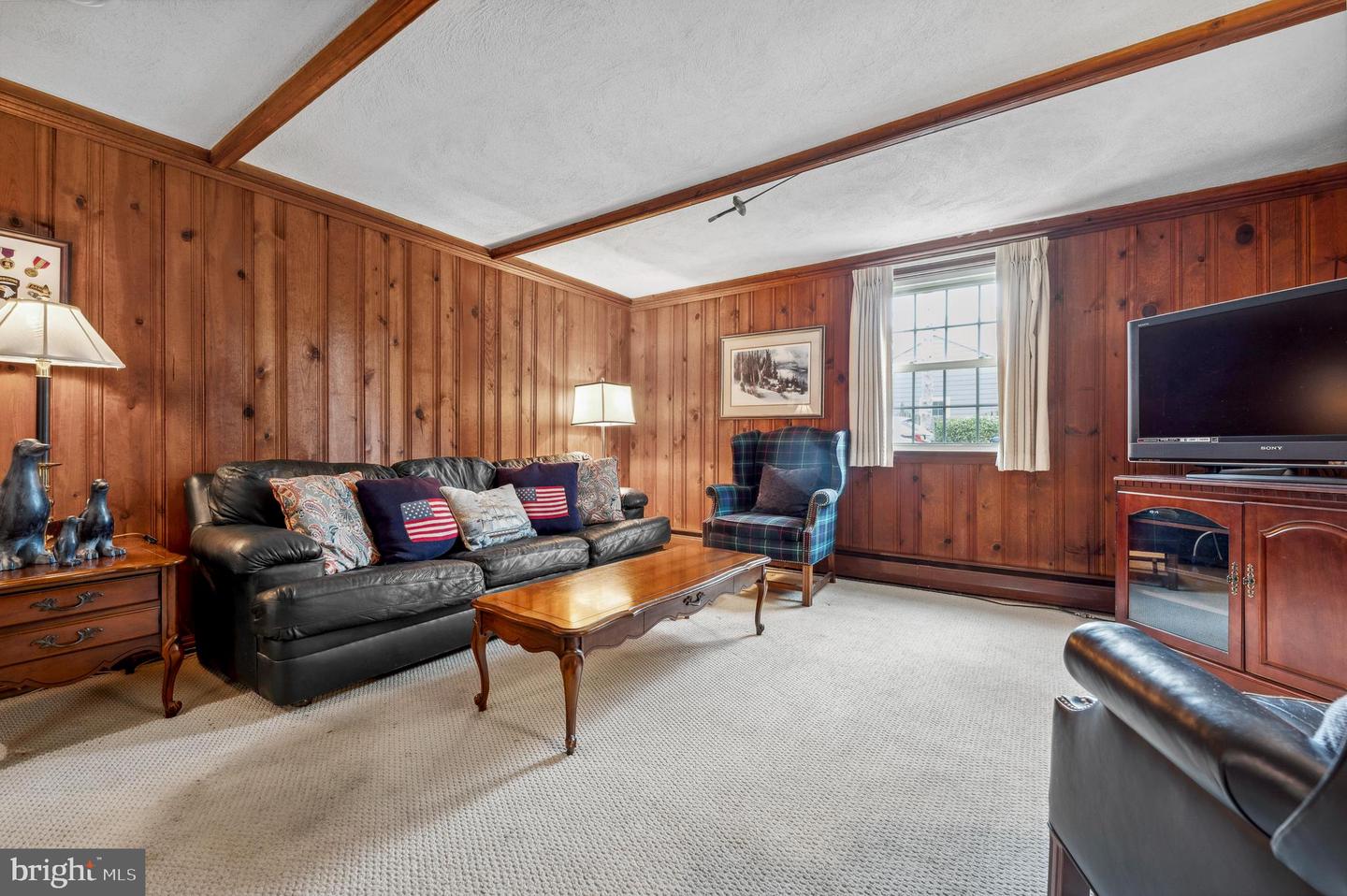 21 Clover Ln
