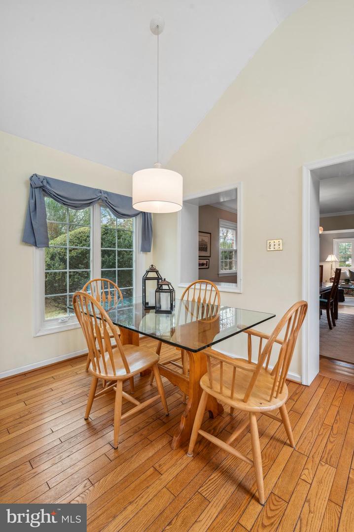 21 Clover Ln