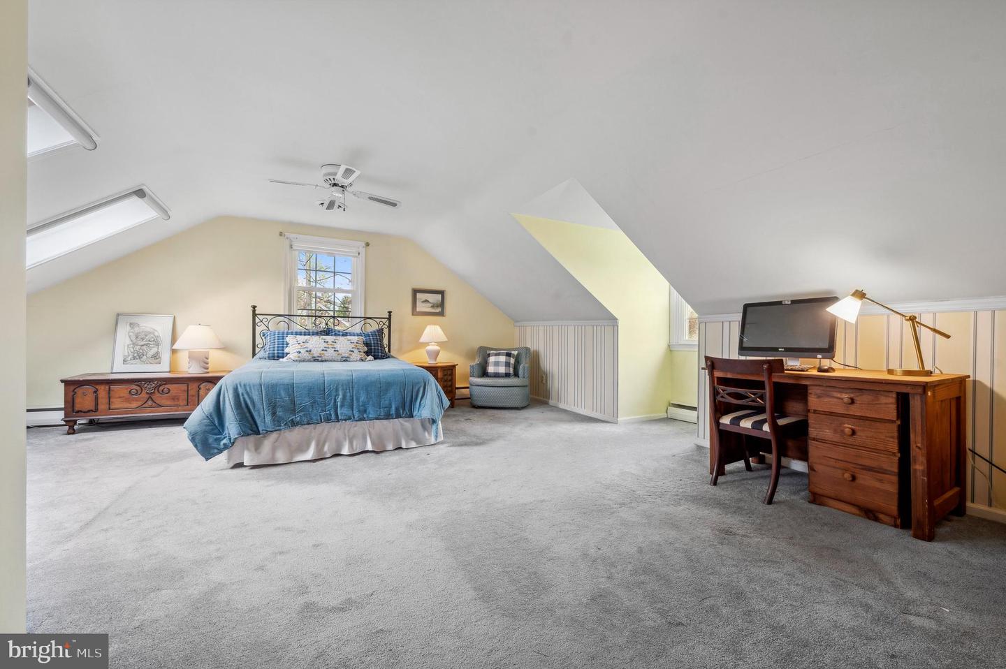 21 Clover Ln