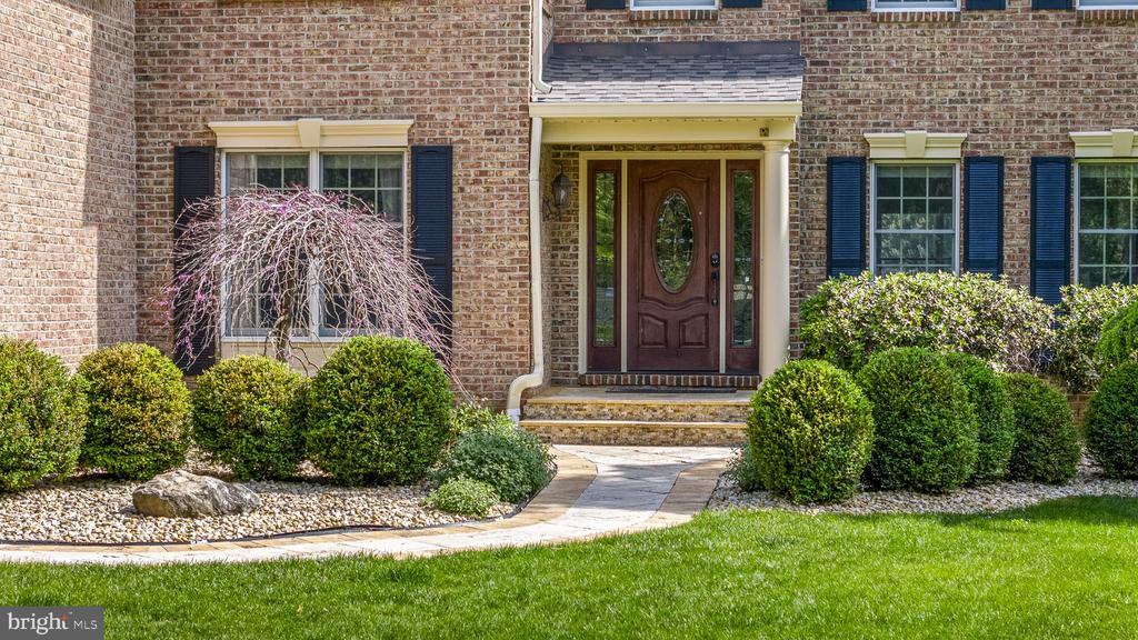 521 Walter Ct