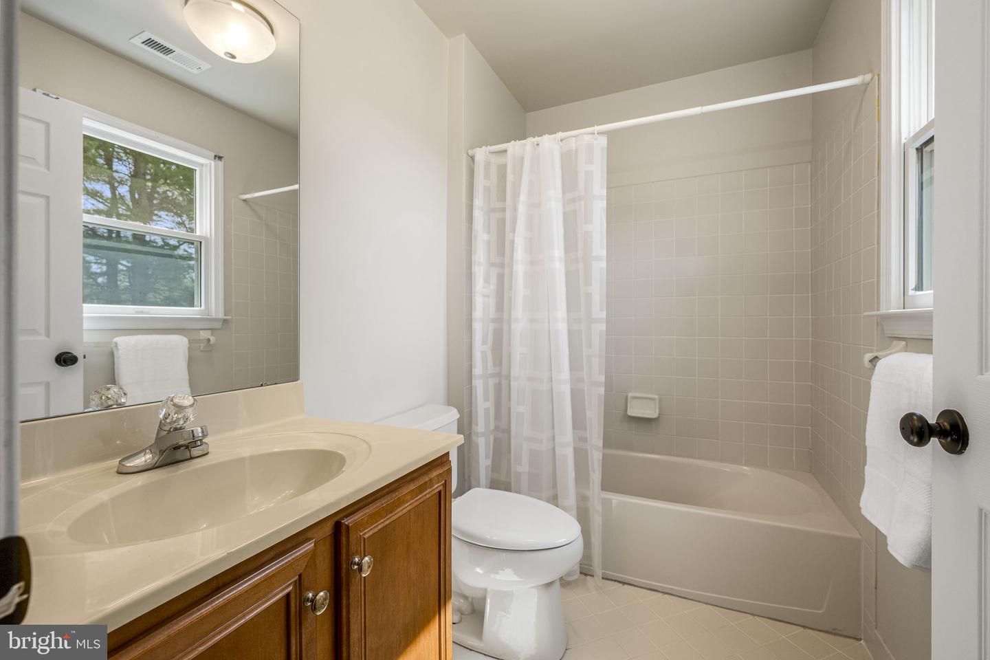 521 Walter Ct