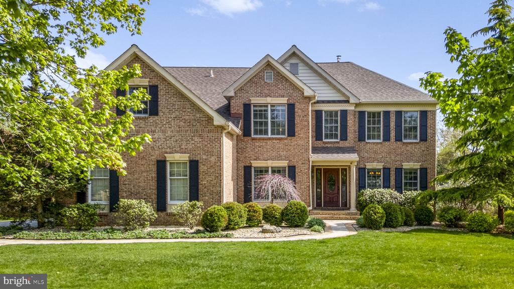 521 Walter Ct