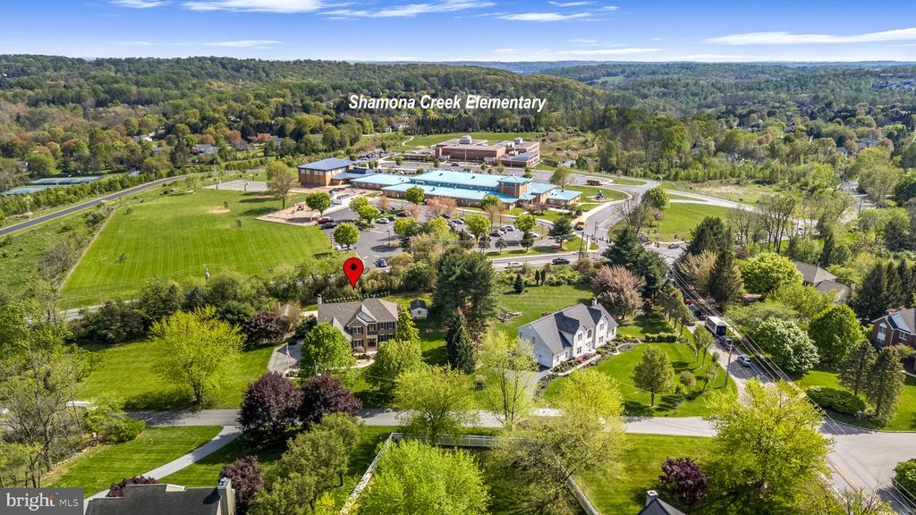 521 Walter Ct