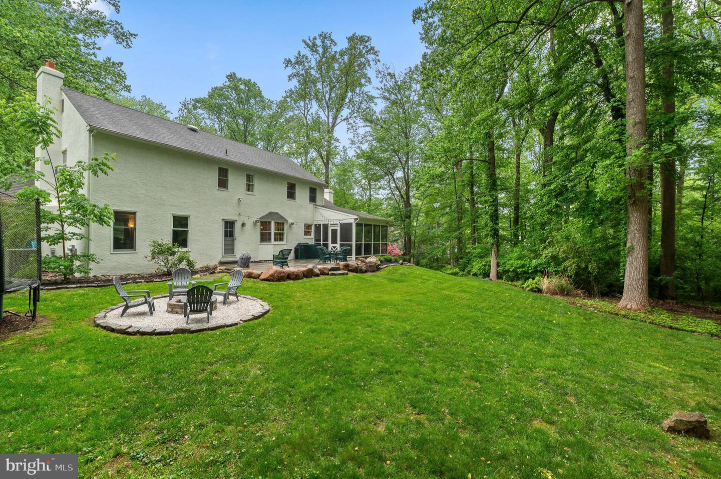 1047 Beaumont Rd