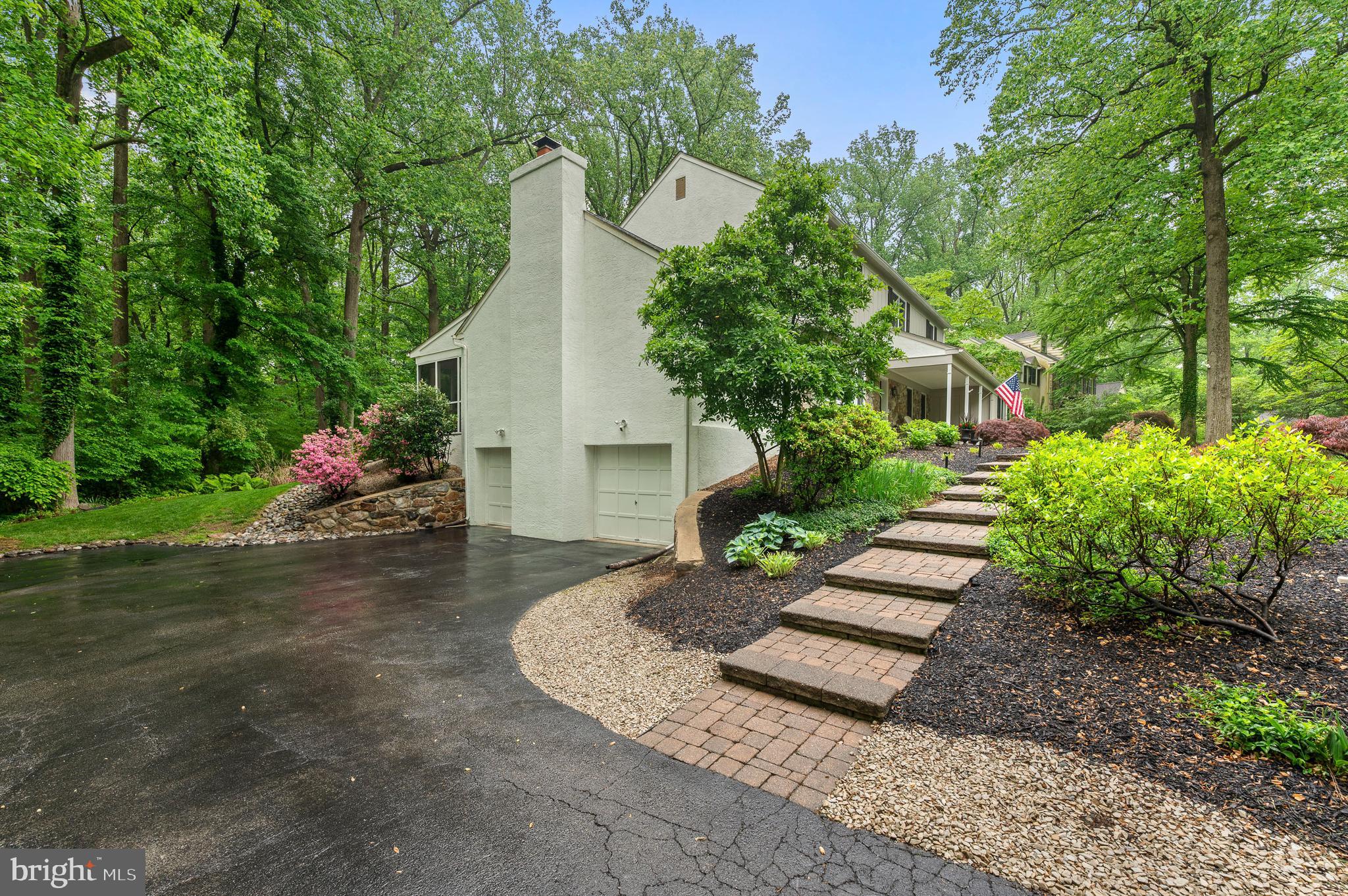 1047 Beaumont Rd