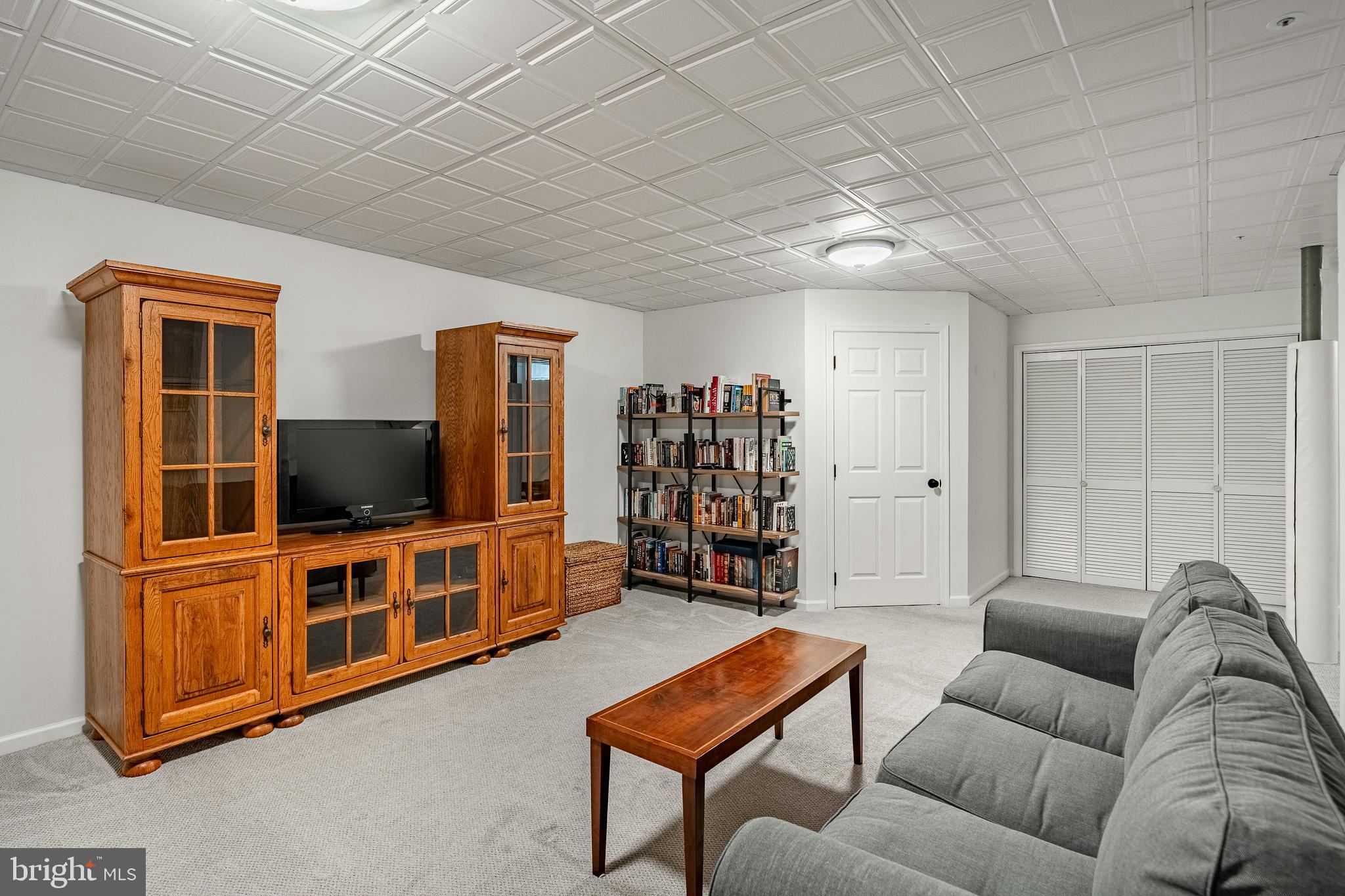 804 JACK RUSSELL LANE