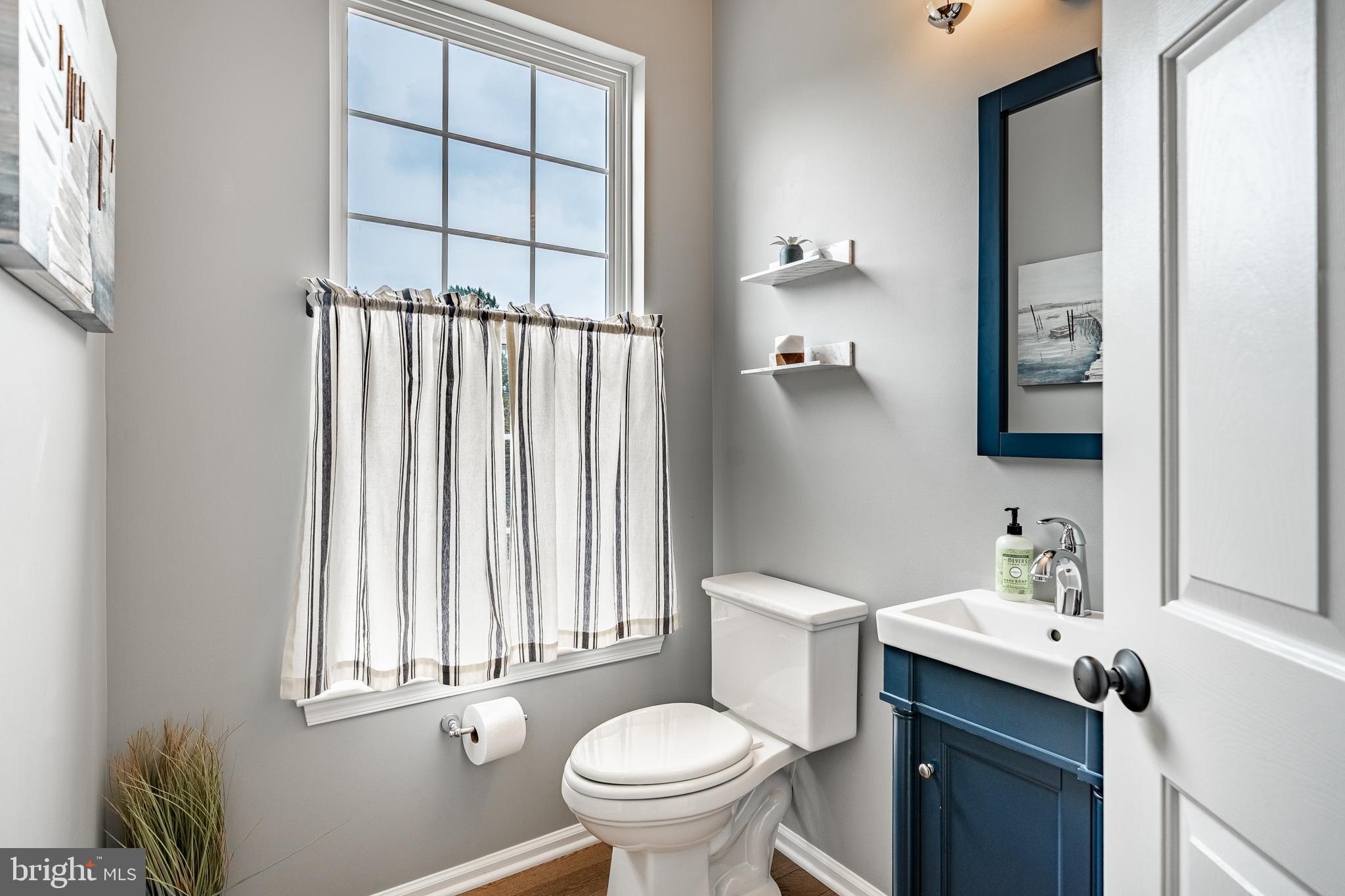 804 JACK RUSSELL LANE