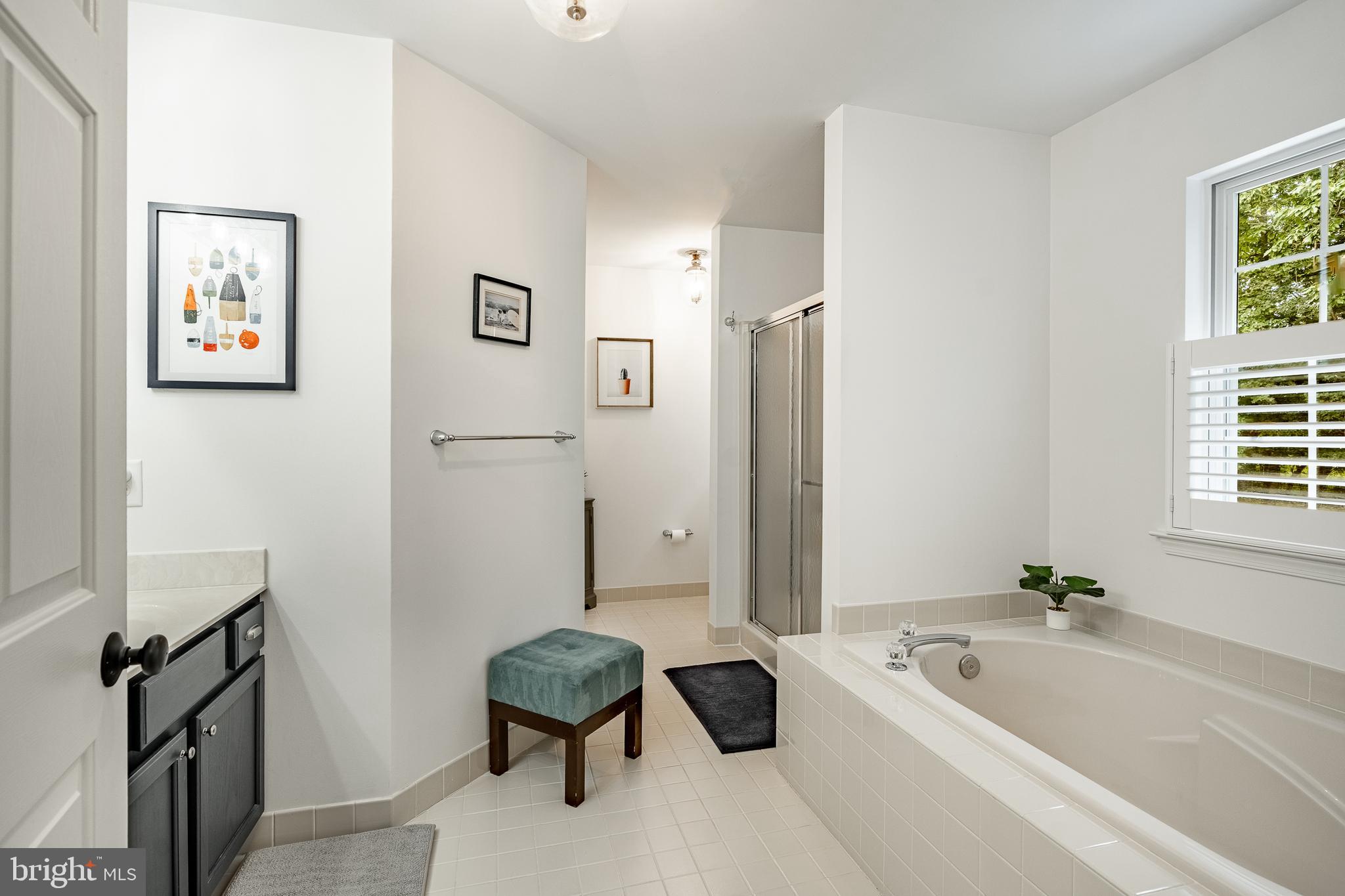 804 JACK RUSSELL LANE