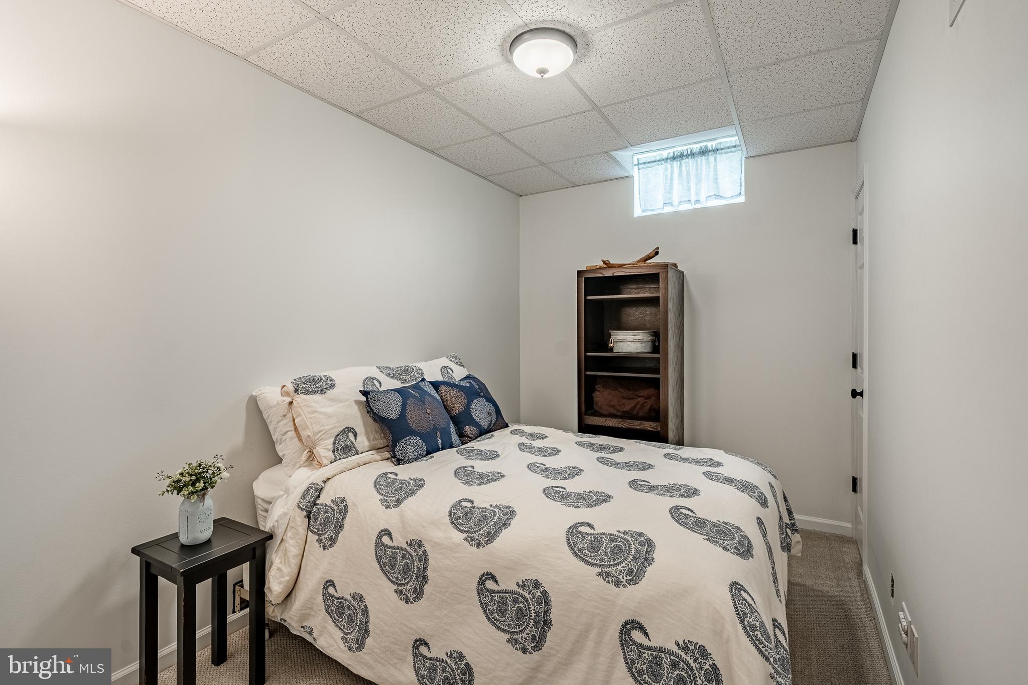 804 JACK RUSSELL LANE