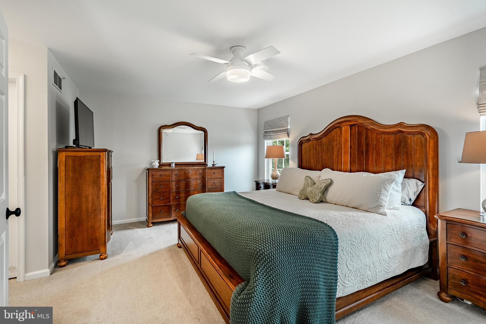 804 JACK RUSSELL LANE