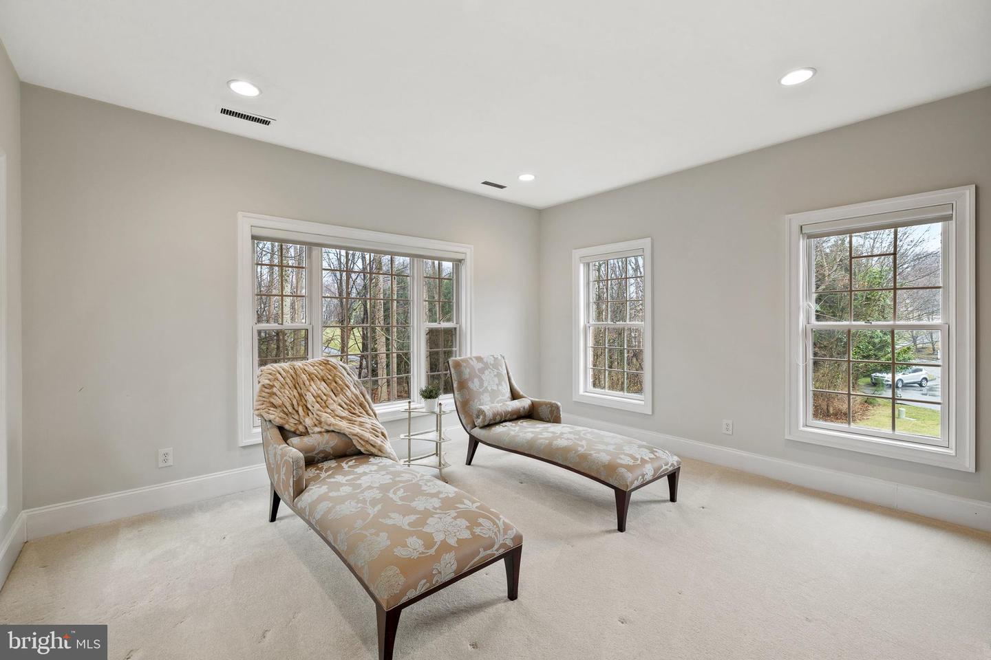 961 Wootton Rd