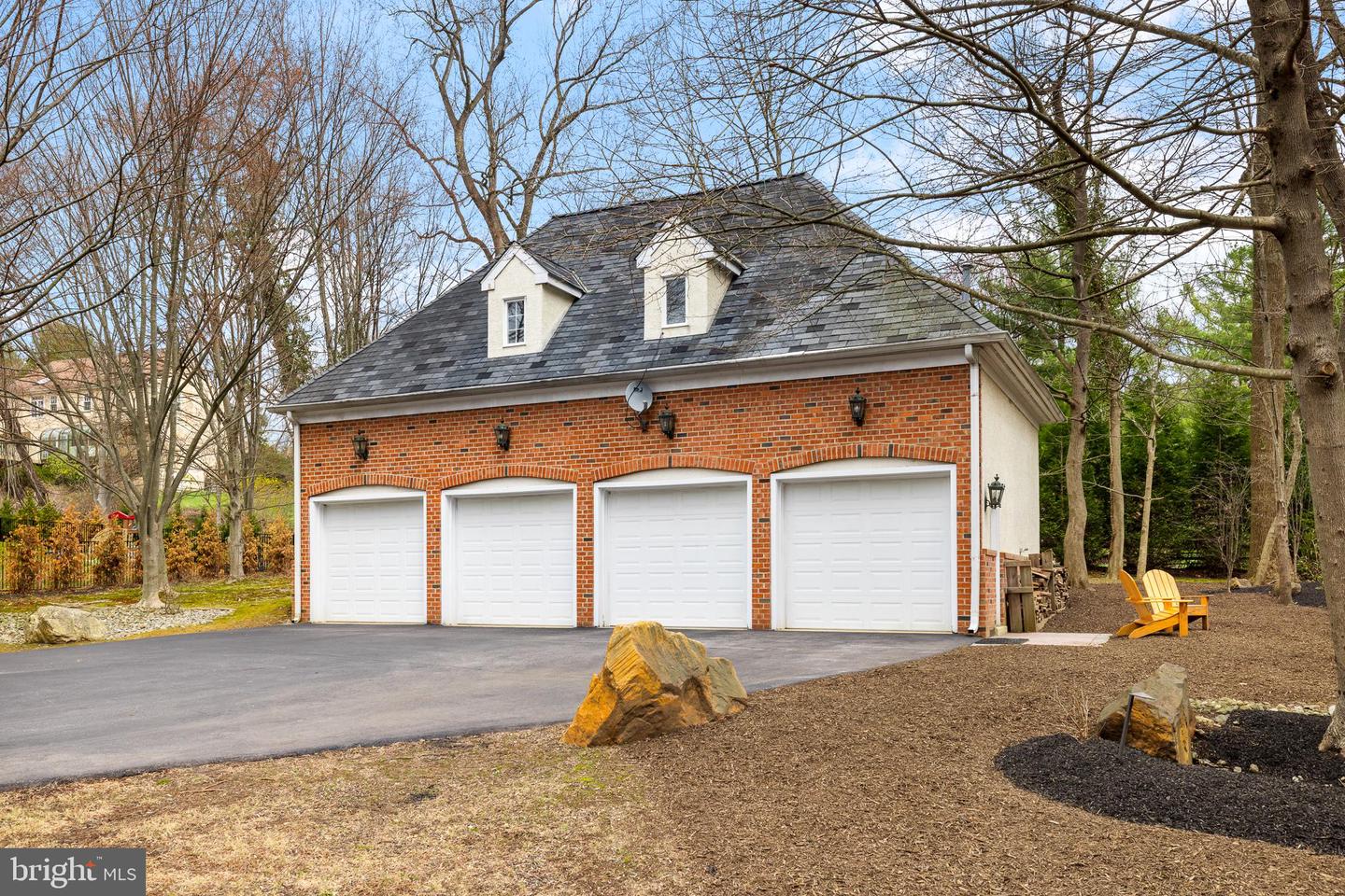 961 Wootton Rd