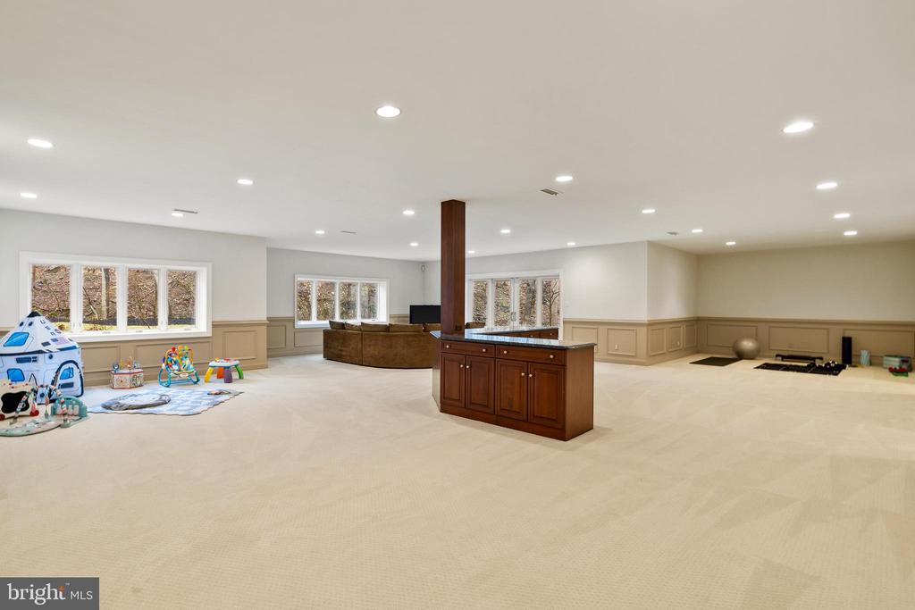 961 Wootton Rd