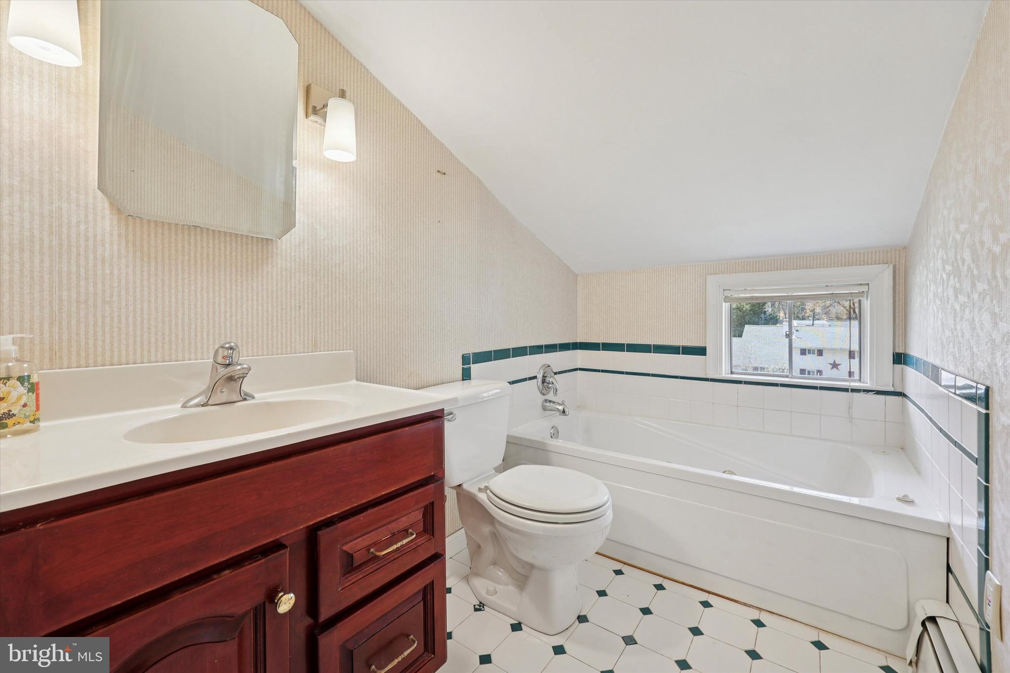 13 Devonwood Rd