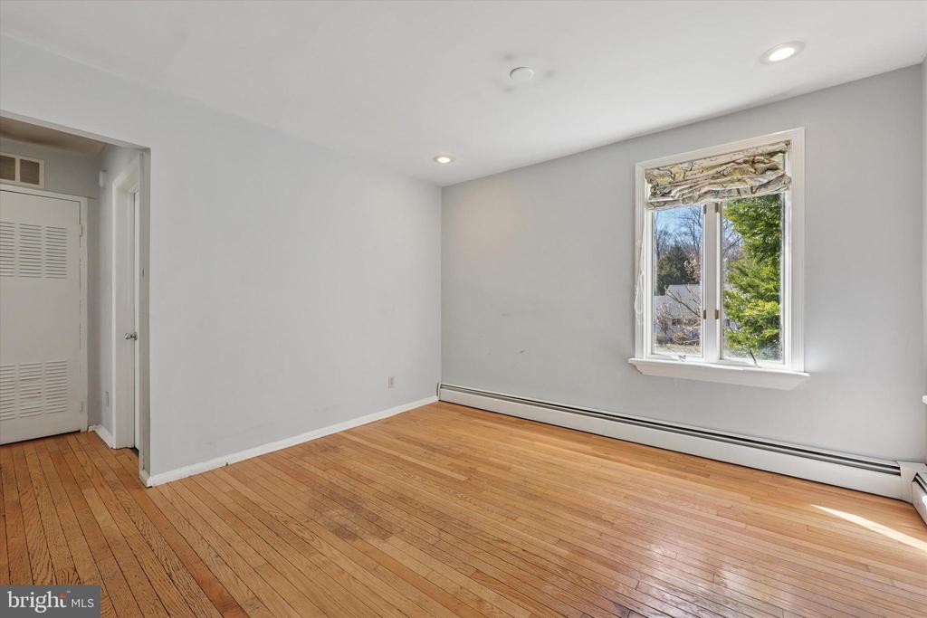13 Devonwood Rd