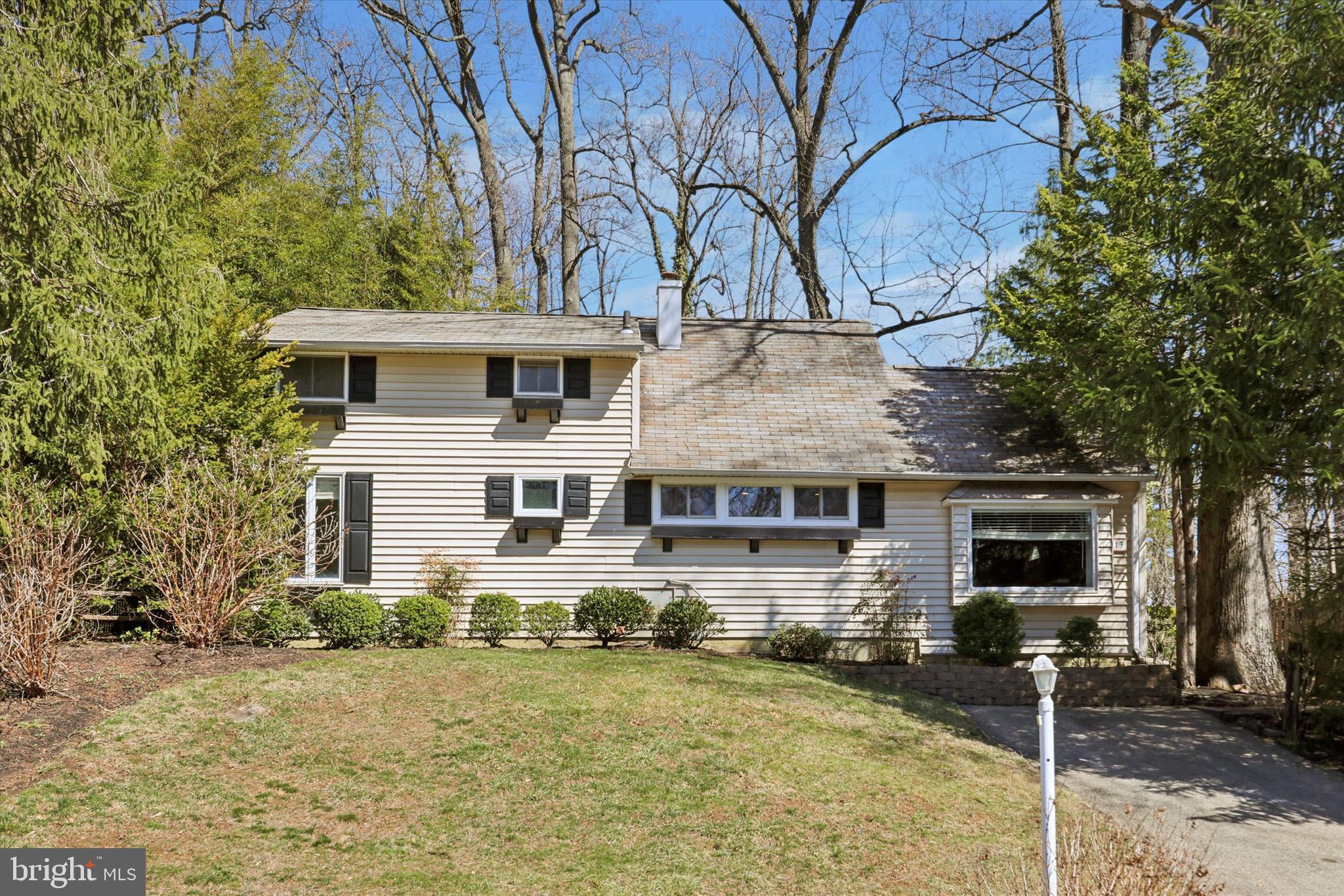 13 Devonwood Rd