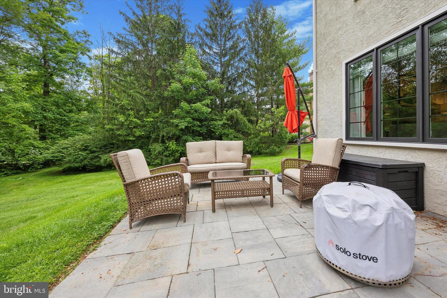 237 Trianon Ln