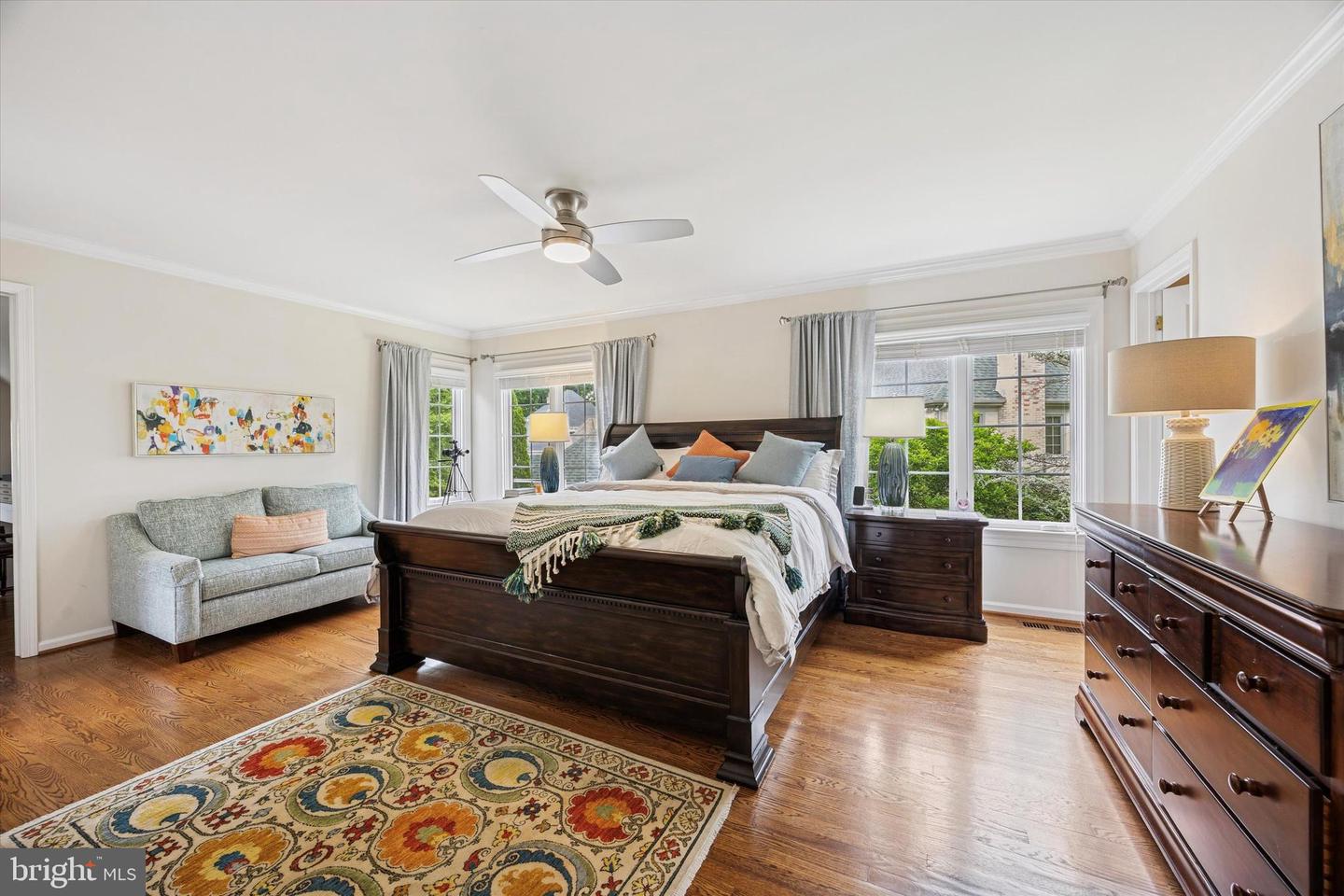 237 Trianon Ln