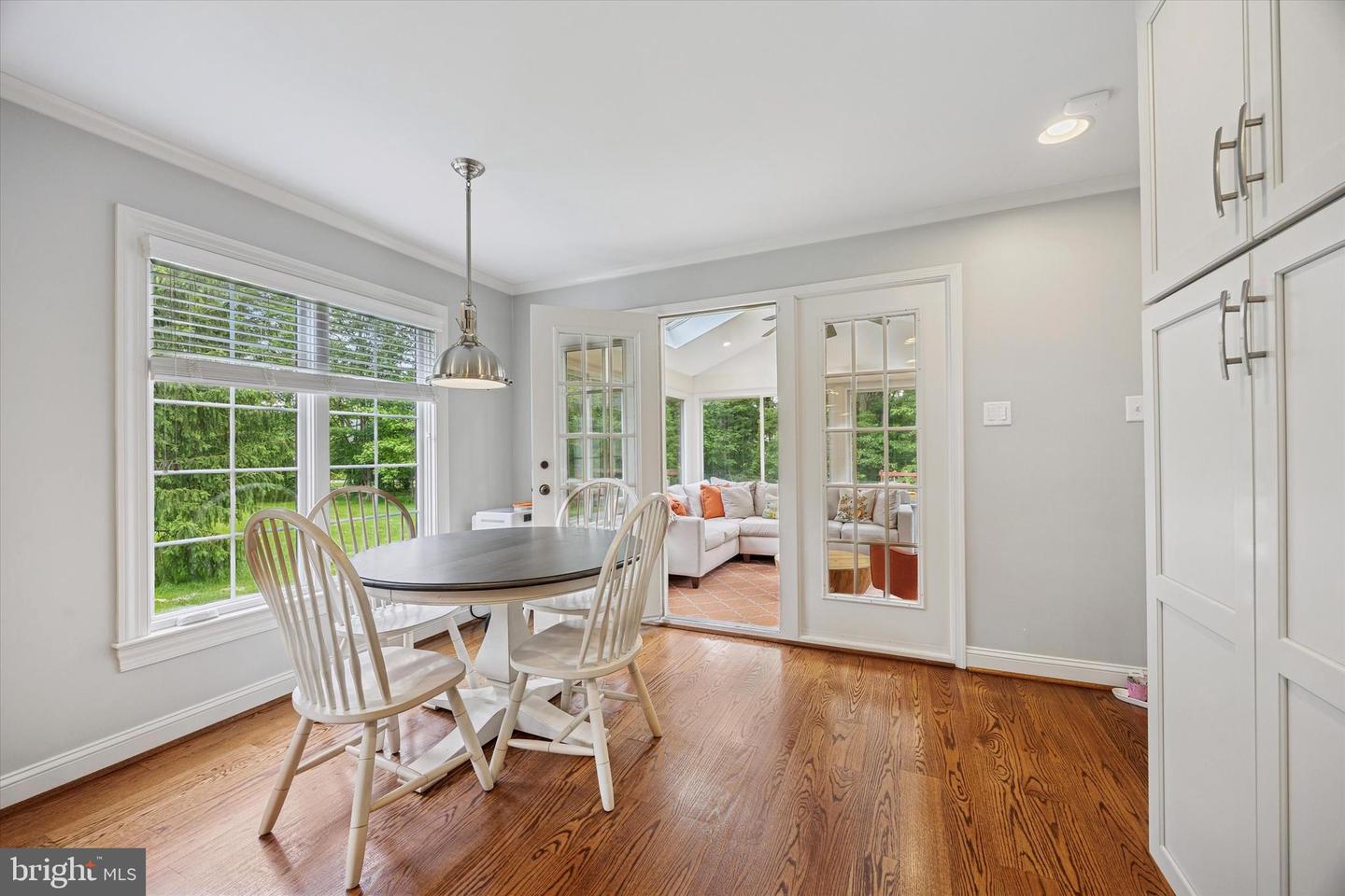237 Trianon Ln