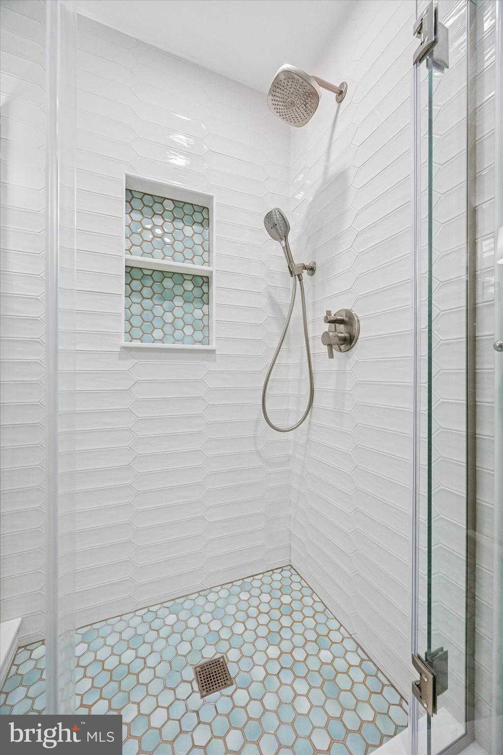 237 Trianon Ln