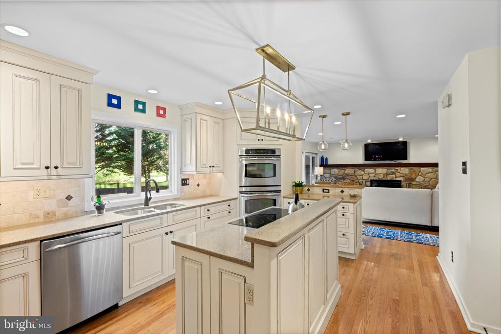 57 SUGAR MAPLE DRIVE