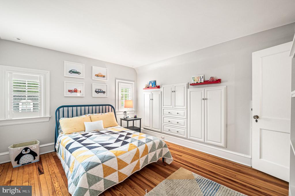 497 SAINT DAVIDS AVENUE