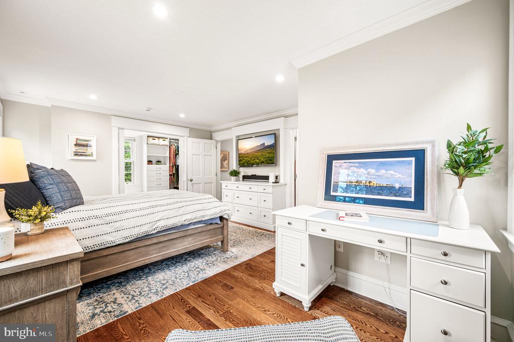 497 SAINT DAVIDS AVENUE