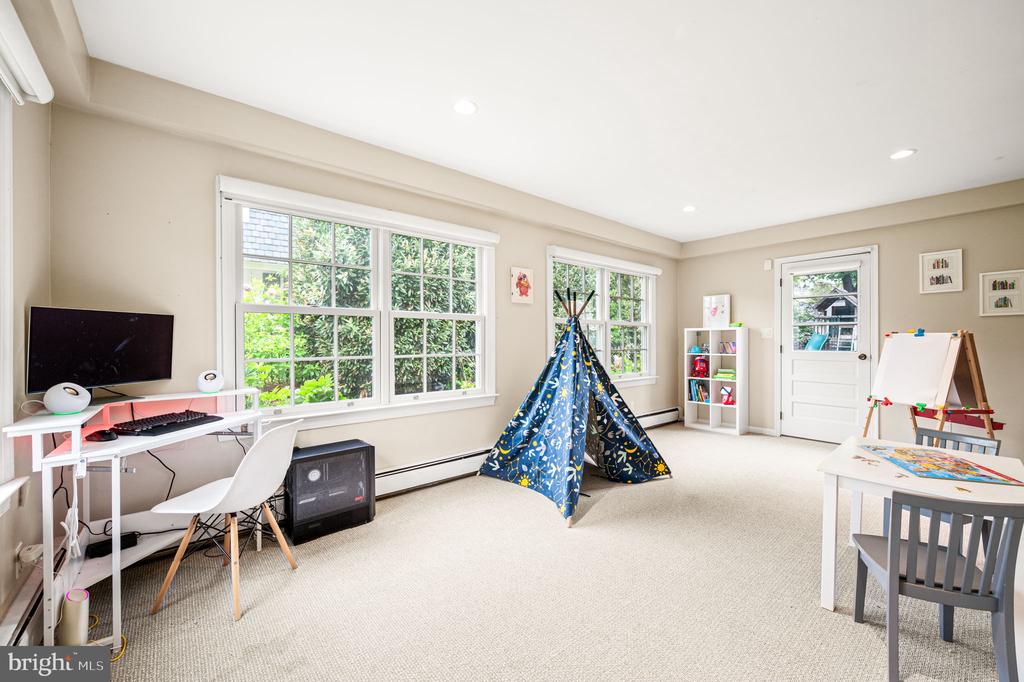 497 SAINT DAVIDS AVENUE