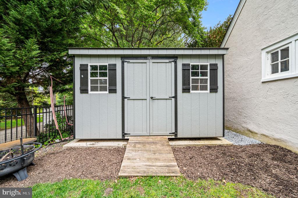 497 SAINT DAVIDS AVENUE